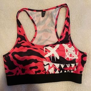 I am selling activewear set